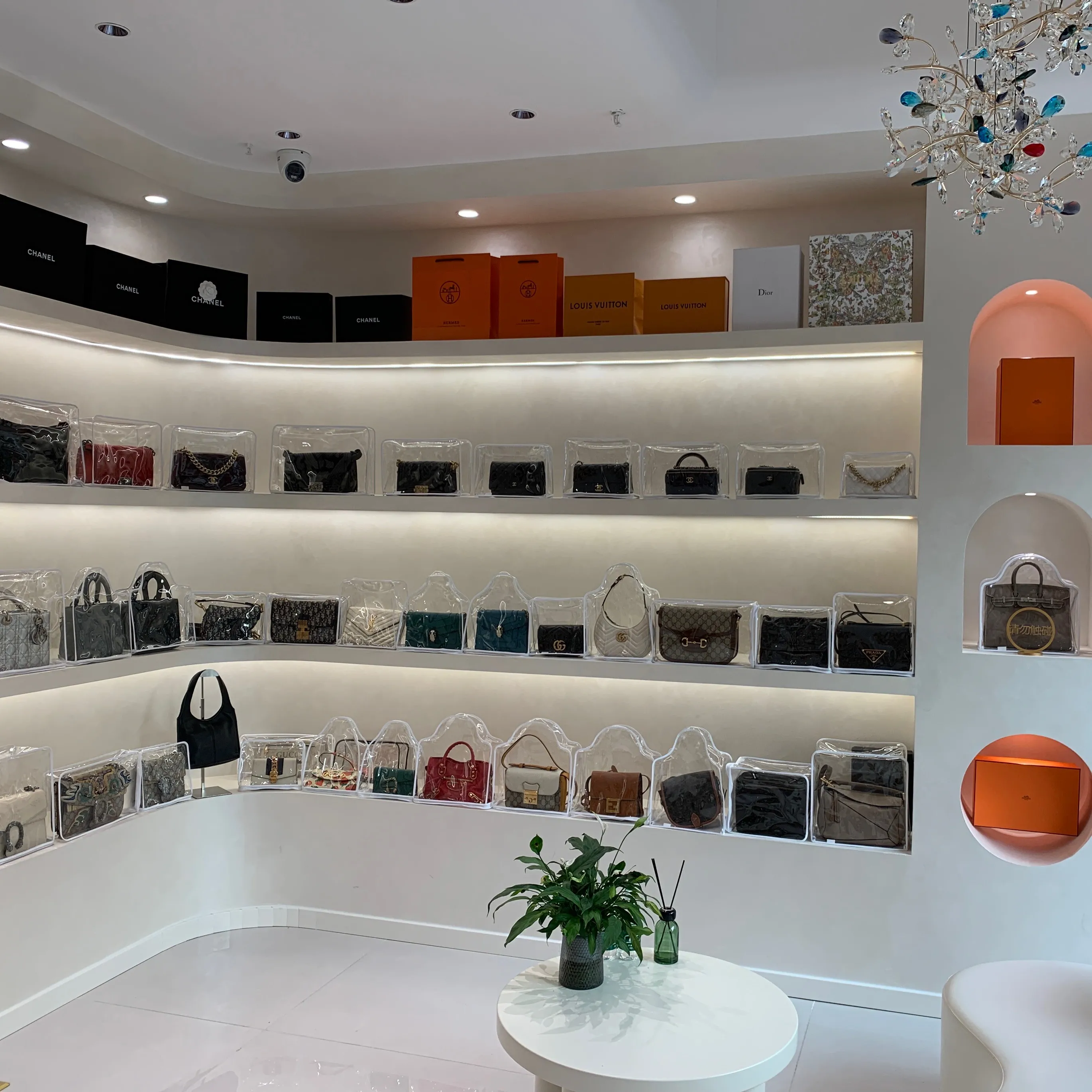 M奢品-奢侈品回收寄卖置换(武侯店)